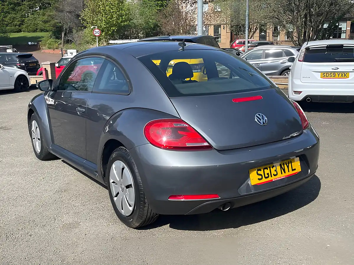 Used 2013 Volkswagen Beetle Bluemotion Tech Grey - Interior and Exterior details 6