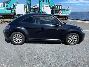 Used 2013 Volkswagen Beetle Design Black - Interior and Exterior details 7