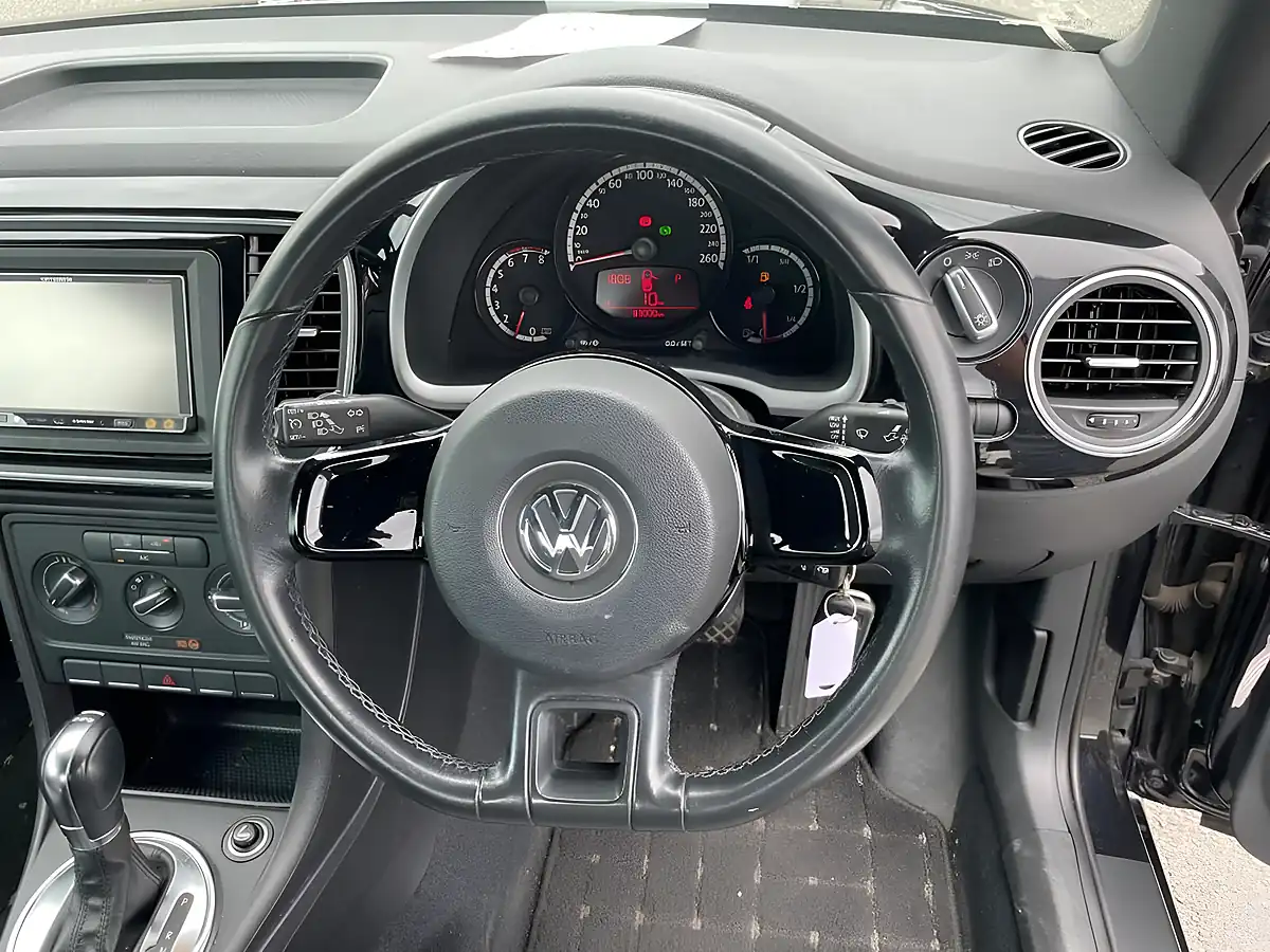 Used 2013 Volkswagen Beetle Design Black - Interior and Exterior details 12