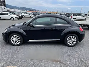Used 2013 Volkswagen Beetle Design Black - Interior and Exterior details 5