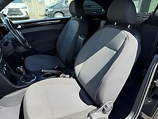 Used 2013 Volkswagen Beetle Design Deep Black Pearl - Interior and Exterior details 13