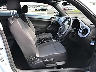 Used 2013 Volkswagen Beetle Design Denim Blue - Interior and Exterior details 10