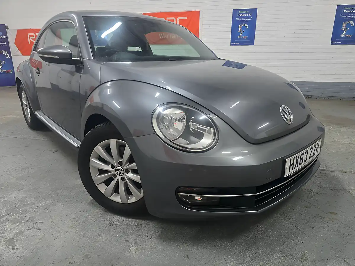 Used 2013 Volkswagen Beetle Design Grey - Front View