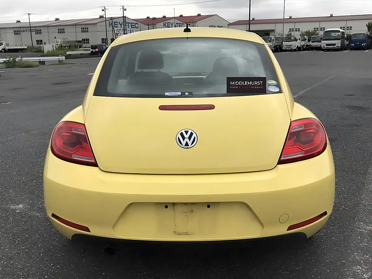 Used 2013 Volkswagen Beetle Design (leather) Sunflower Yellow - Interior and Exterior details 6