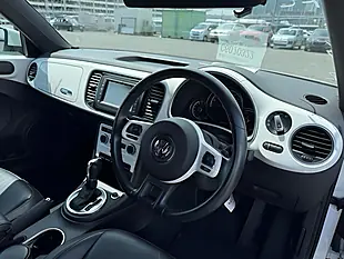 Used 2013 Volkswagen Beetle Design (leather) White - Interior and Exterior details 12