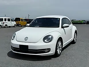Used 2013 Volkswagen Beetle Design (leather) White - Interior and Exterior details 5