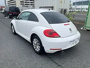 Used 2013 Volkswagen Beetle Design (leather) White - Interior and Exterior details 2
