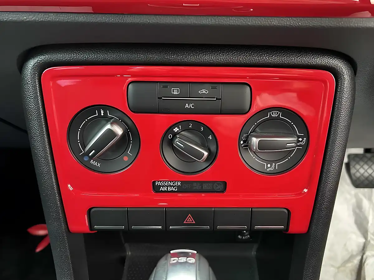 Used 2013 Volkswagen Beetle Design Red - Interior and Exterior details 14