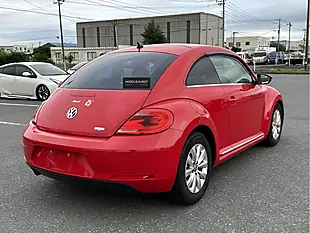 Used 2013 Volkswagen Beetle Design Red - Interior and Exterior details 6