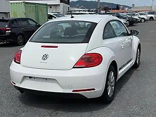 Used 2013 Volkswagen Beetle Design White - Interior and Exterior details 8