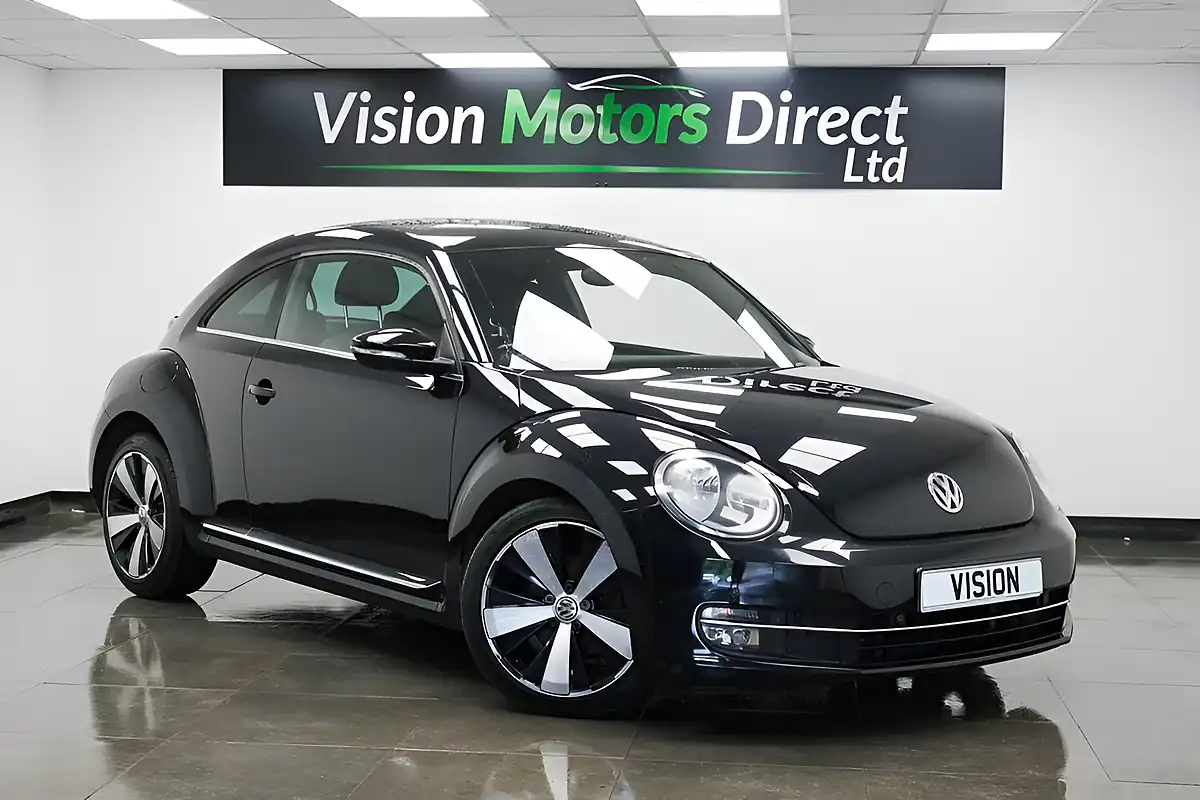 Used 2013 Volkswagen Beetle Sport Black - Front View