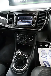 Used 2013 Volkswagen Beetle Sport Black - Interior and Exterior details 16