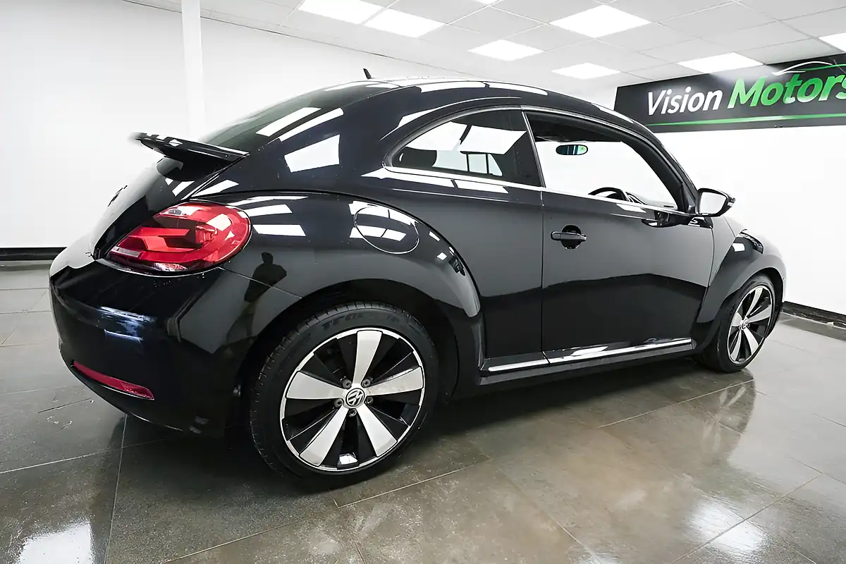 Used 2013 Volkswagen Beetle Sport Black - Interior and Exterior details 3