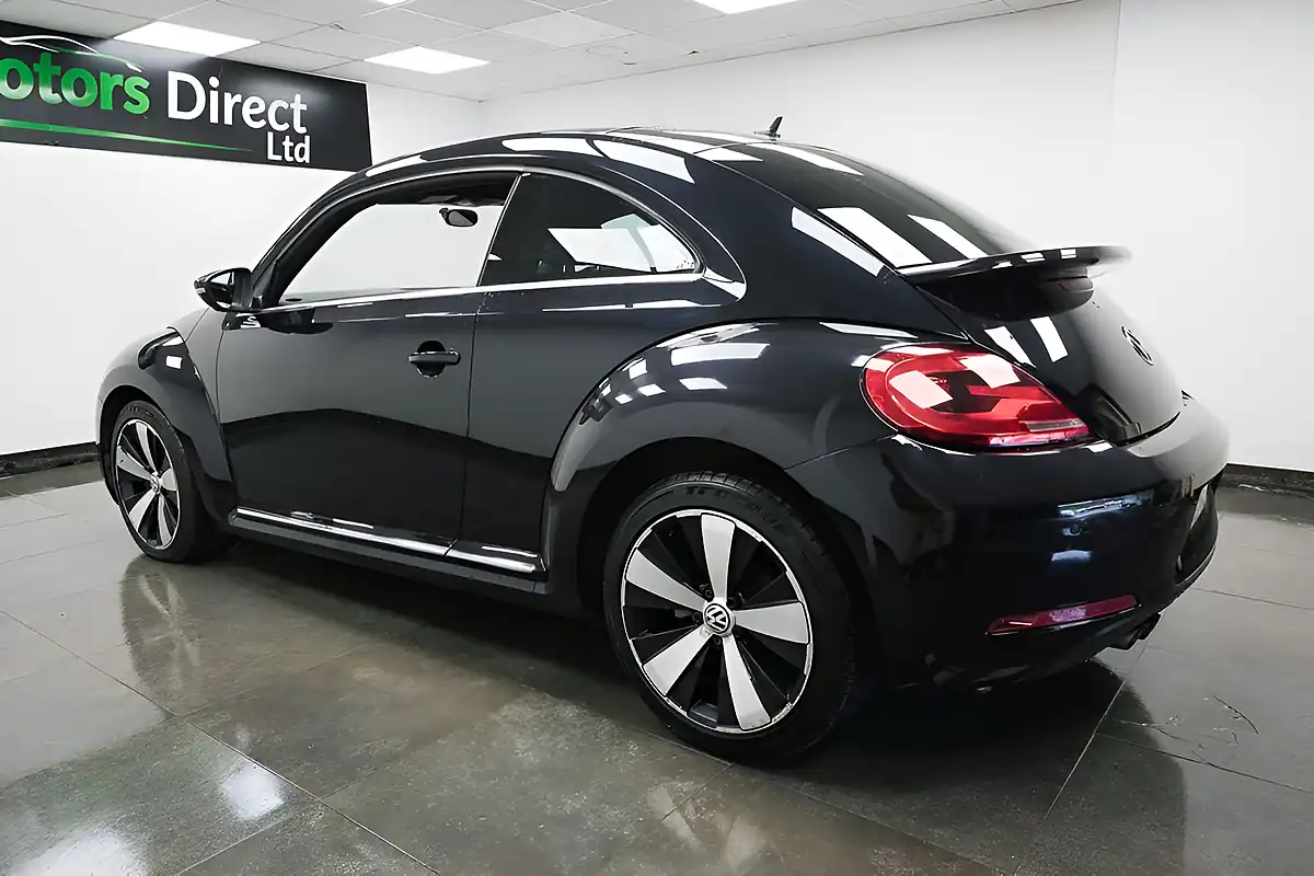Used 2013 Volkswagen Beetle Sport Black - Interior and Exterior details 6