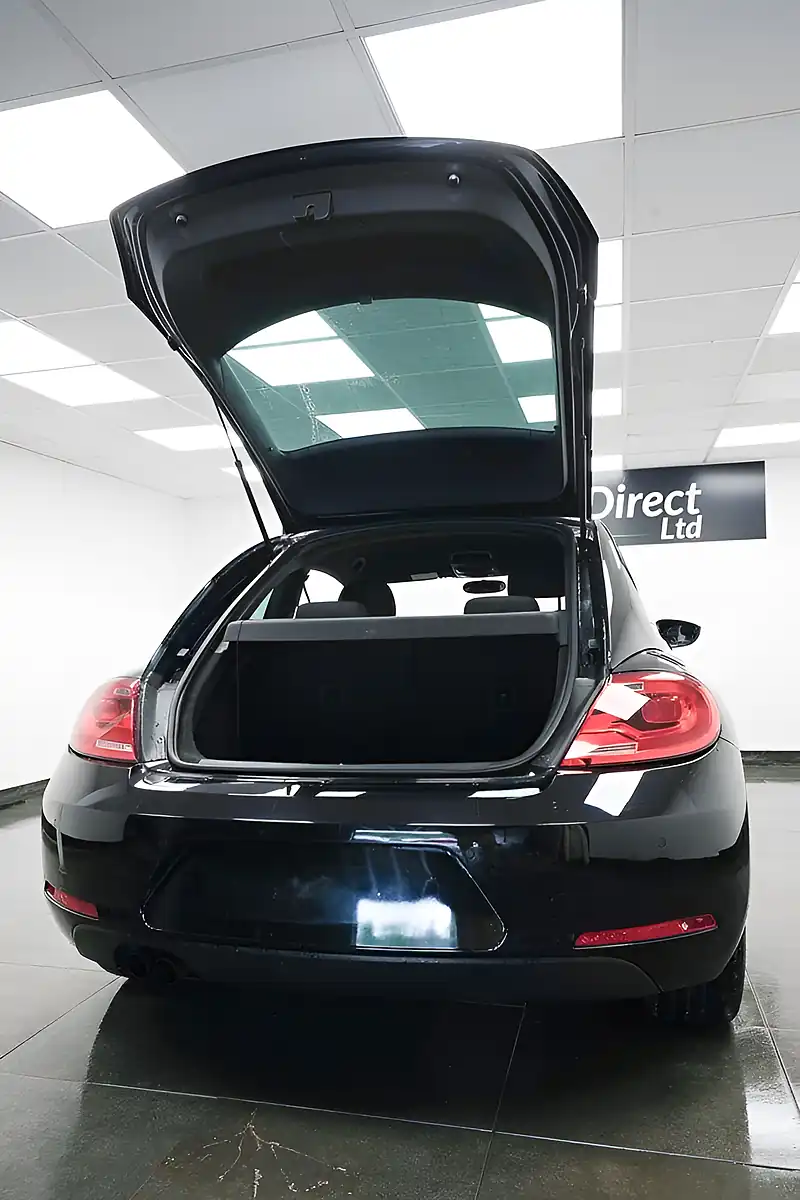 Used 2013 Volkswagen Beetle Sport Black - Interior and Exterior details 7