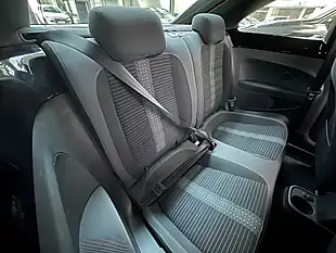Used 2013 Volkswagen Beetle Sport White - Interior and Exterior details 11