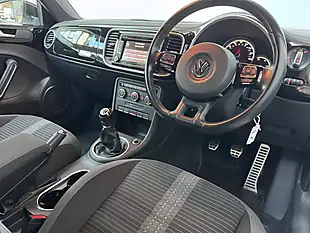 Used 2013 Volkswagen Beetle Sport White - Interior and Exterior details 3