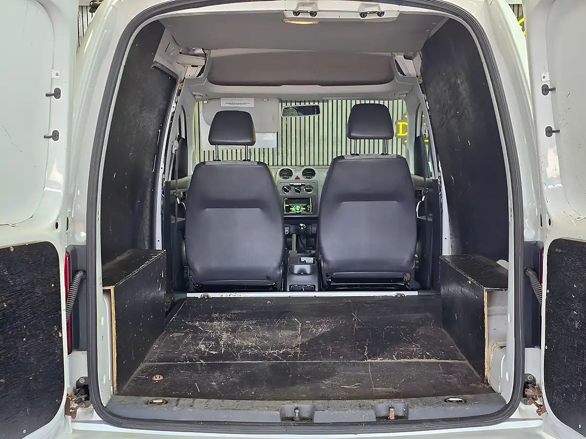 Used 2013 Volkswagen Caddy C20 Startline L1 H1 White - Interior and Exterior details 16