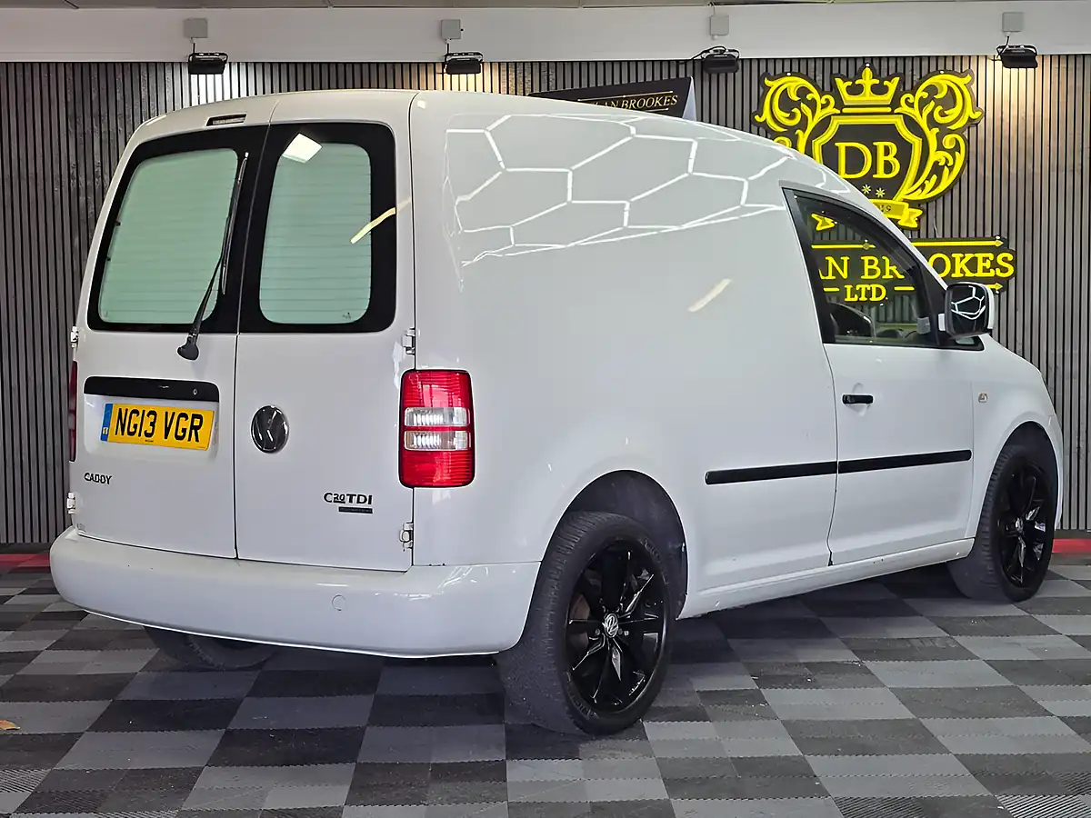 Used 2013 Volkswagen Caddy C20 Startline L1 H1 White - Interior and Exterior details 3