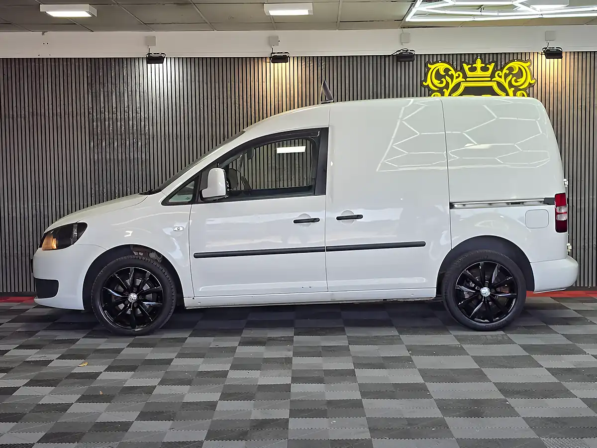 Used 2013 Volkswagen Caddy C20 Startline L1 H1 White - Interior and Exterior details 6