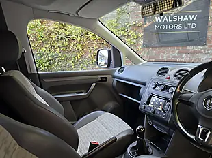Used 2013 Volkswagen Caddy Highline Black - Interior and Exterior details 14