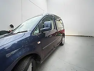 Used 2013 Volkswagen Caddy Life Blue - Interior and Exterior details 10
