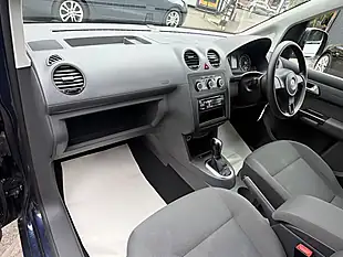 Used 2013 Volkswagen Caddy Life Blue - Interior and Exterior details 12