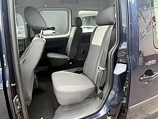 Used 2013 Volkswagen Caddy Life Blue - Interior and Exterior details 15