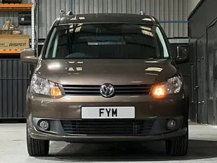 Used 2013 Volkswagen Caddy Maxi Life Brown - Interior and Exterior details 12