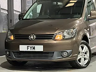 Used 2013 Volkswagen Caddy Maxi Life Brown - Interior and Exterior details 17
