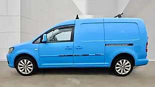 Used 2013 Volkswagen Caddy Maxi Startline Blue - Interior and Exterior details 3