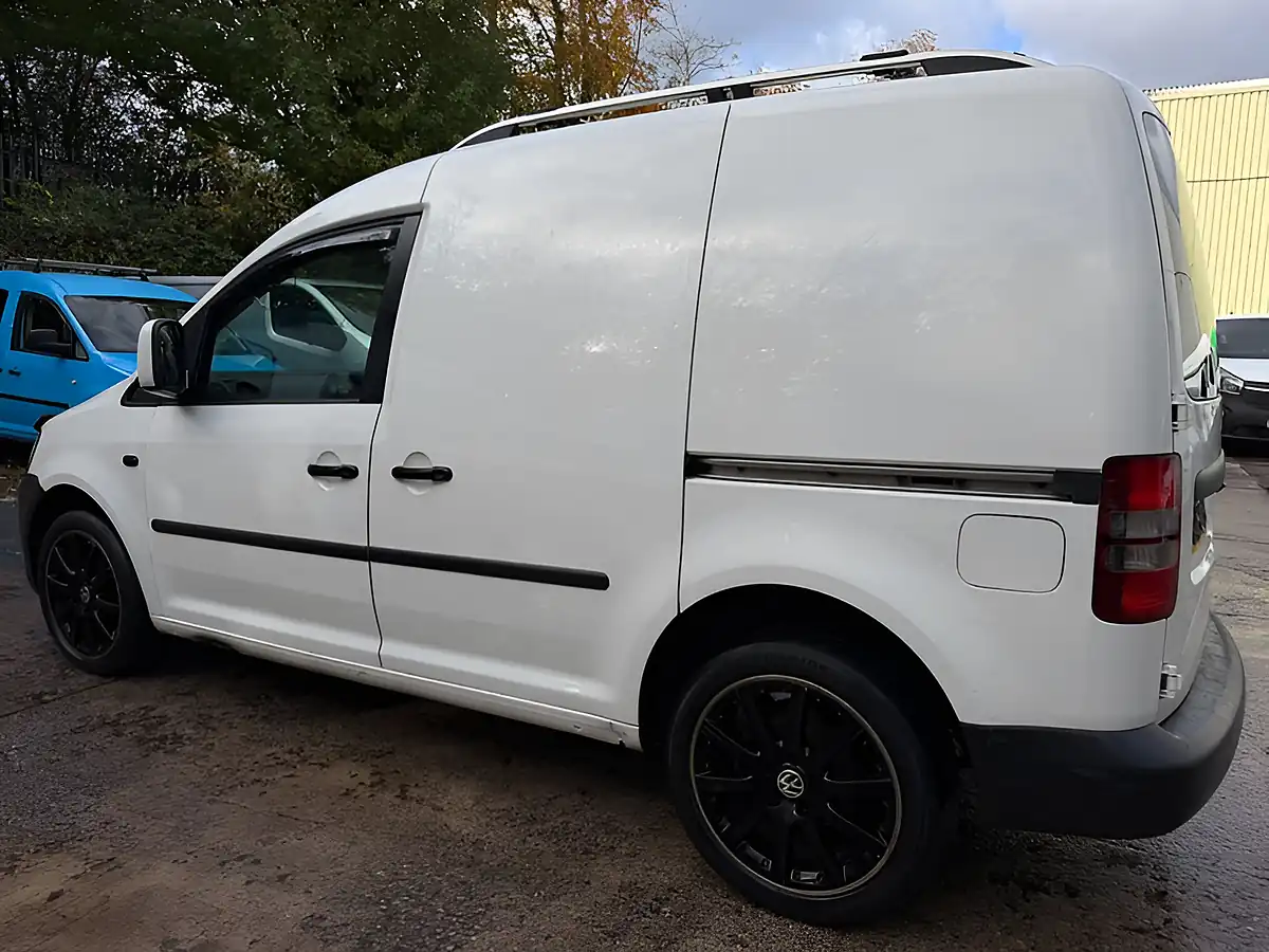 Used 2013 Volkswagen Caddy Startline White - Interior and Exterior details 11