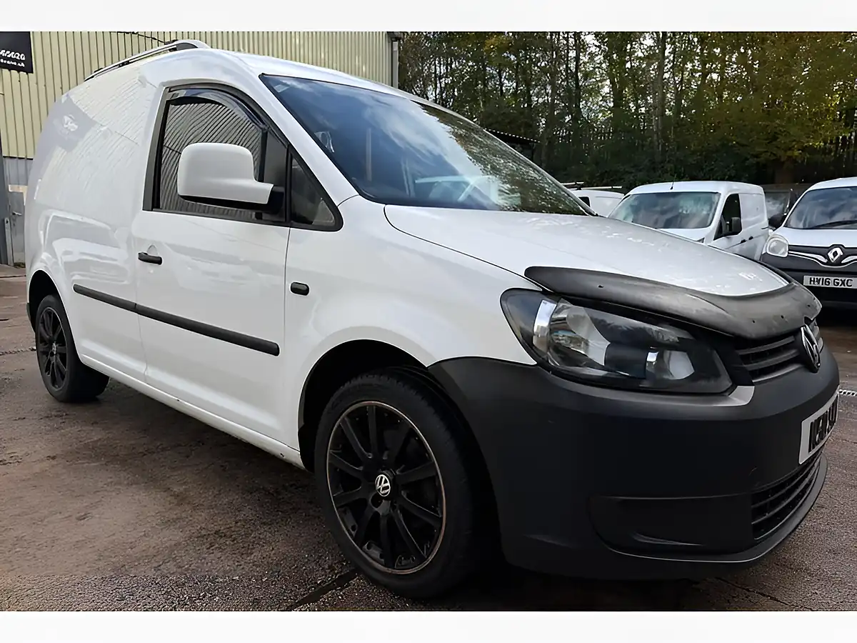 Used 2013 Volkswagen Caddy Startline White - Interior and Exterior details 4