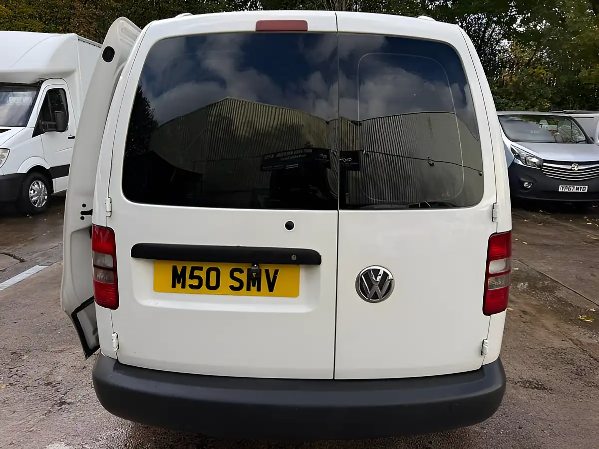 Used 2013 Volkswagen Caddy Startline White - Interior and Exterior details 8