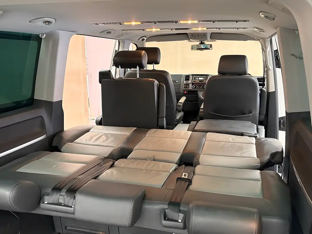 Used 2013 Volkswagen Caravelle Edition 25 White - Interior and Exterior details 5