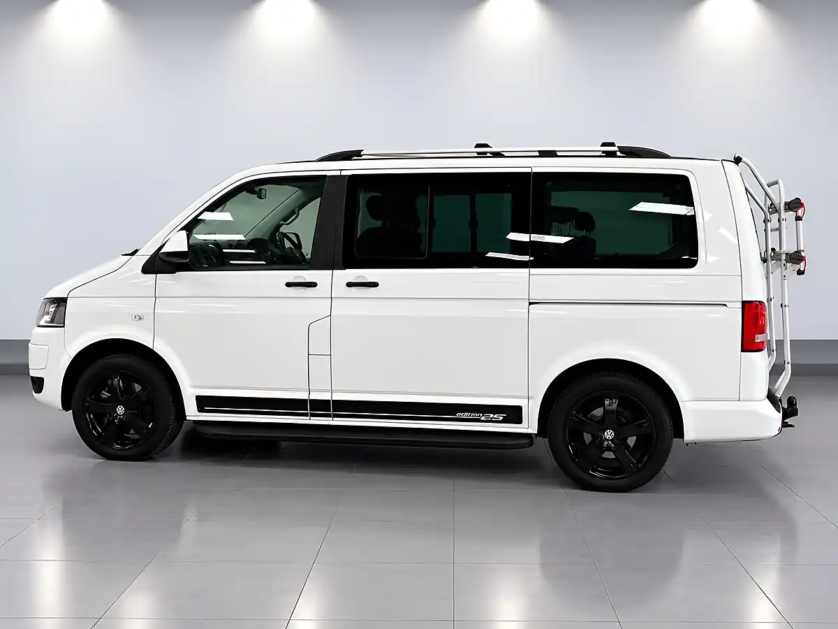 Used 2013 Volkswagen Caravelle Edition 25 White - Interior and Exterior details 8