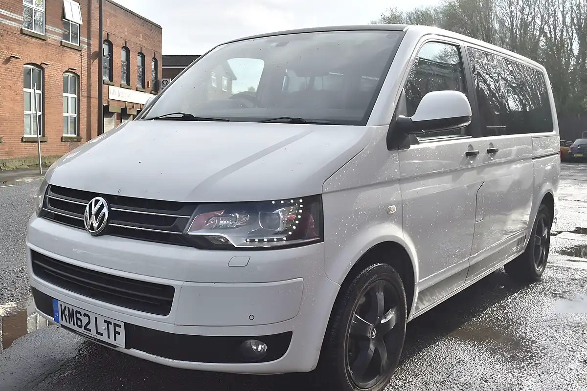 Used 2013 Volkswagen Caravelle Edition 25 White - Interior and Exterior details 9