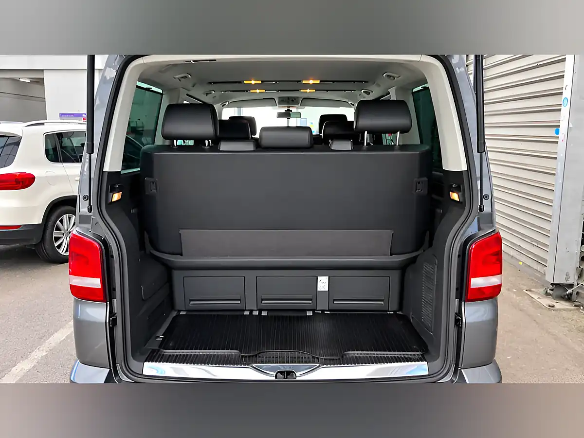 Used 2013 Volkswagen Caravelle Executive Grey - Interior and Exterior details 10
