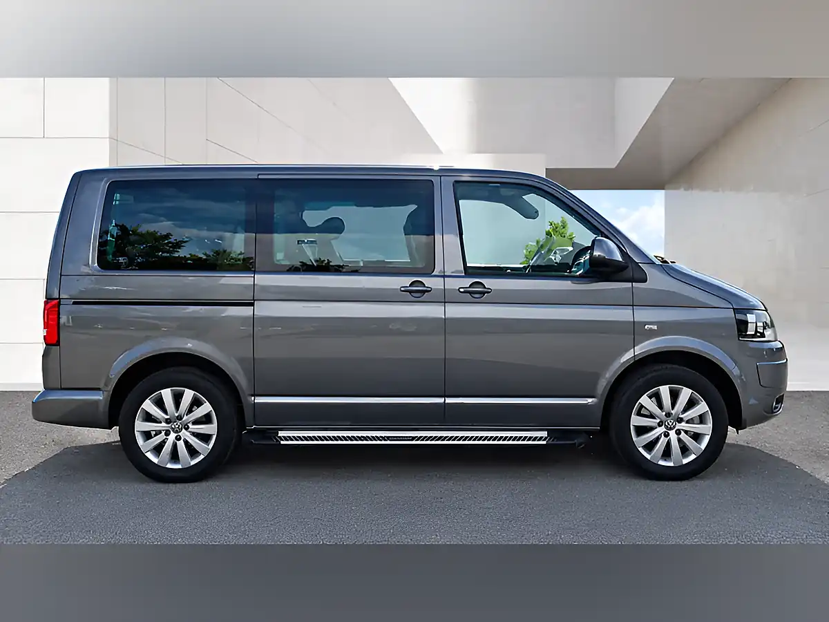 Used 2013 Volkswagen Caravelle Executive Grey - Interior and Exterior details 5