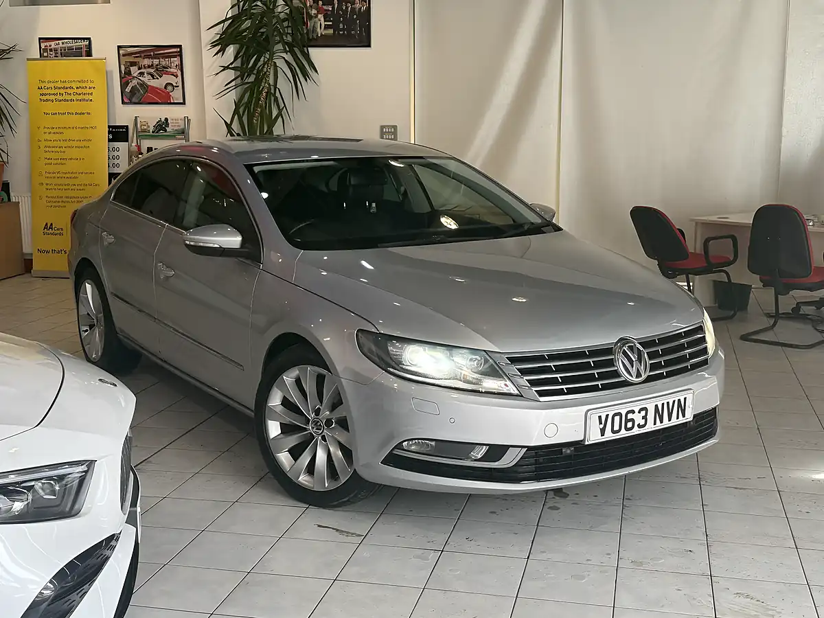 Used 2013 Volkswagen Cc GT Silver - Front View