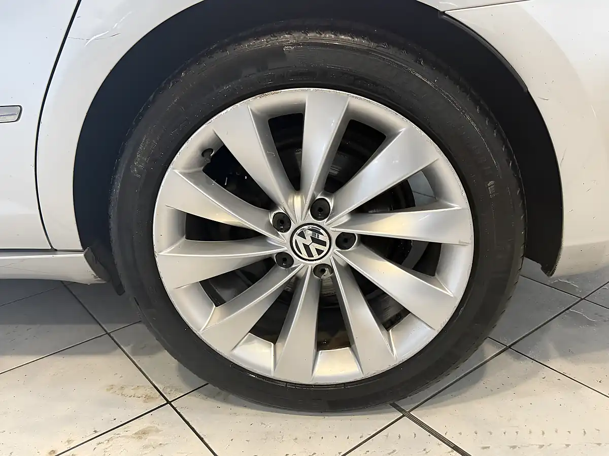 Used 2013 Volkswagen Cc GT Silver - Interior and Exterior details 18