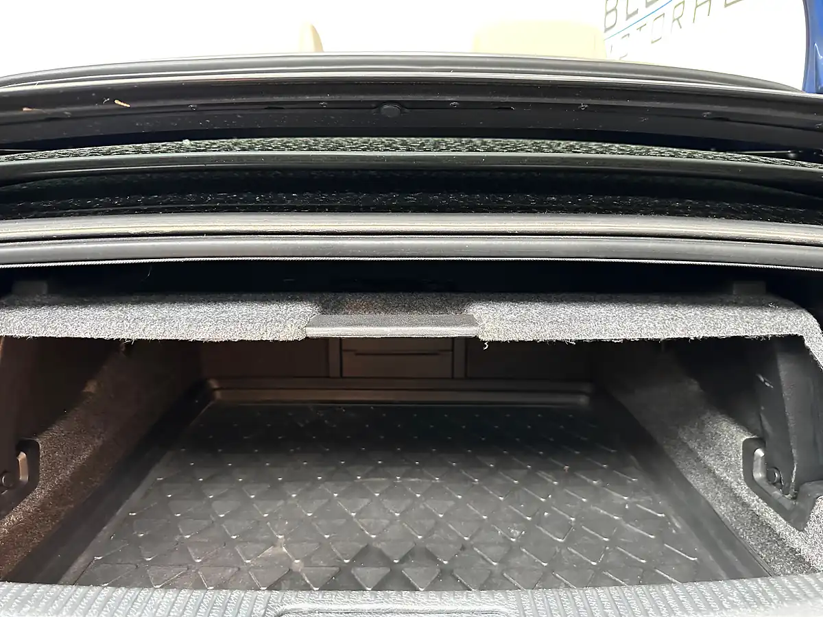 Used 2013 Volkswagen Eos Bluemotion Tech Sport Cabriolet Blue - Interior and Exterior details 20
