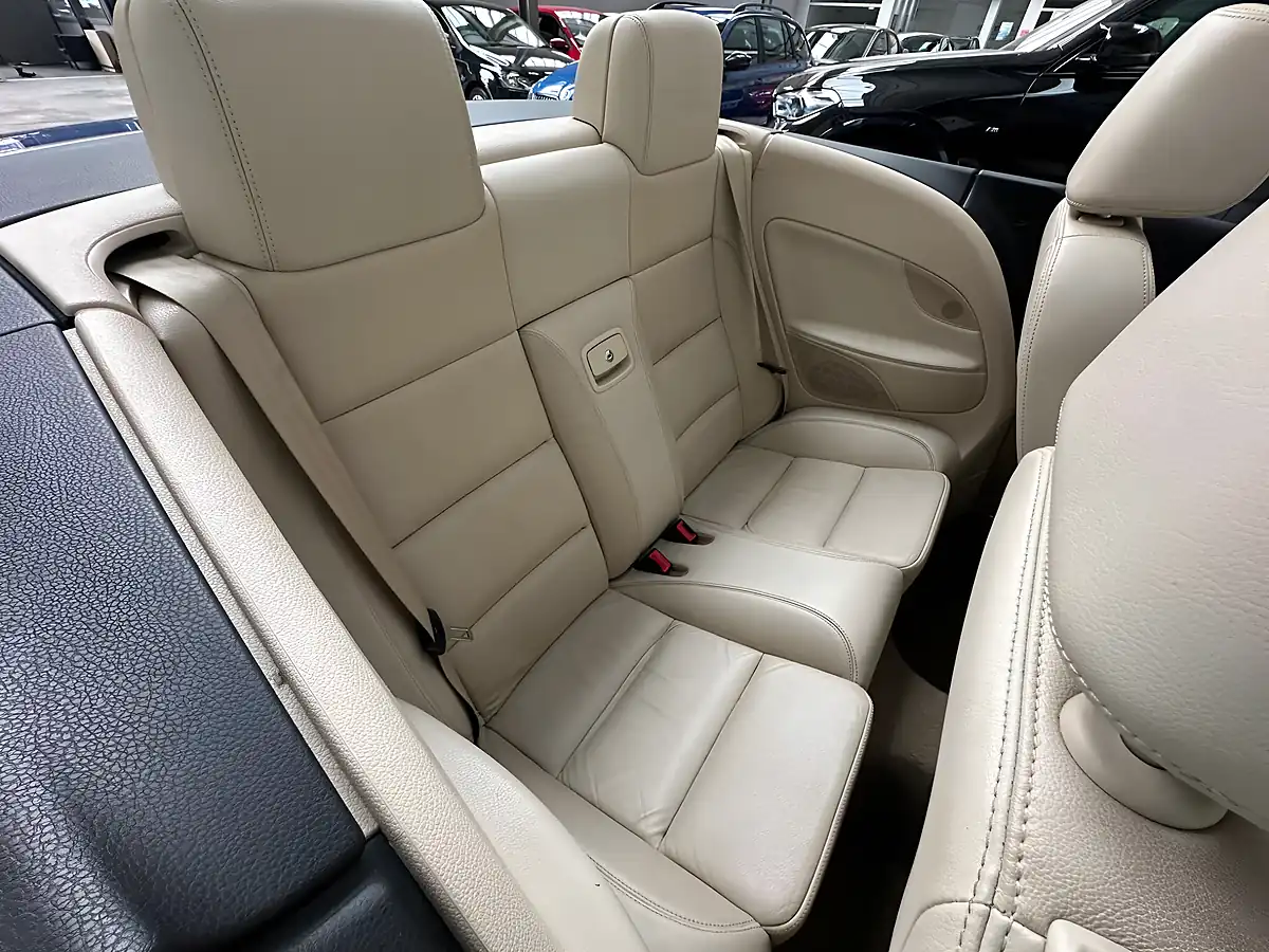 Used 2013 Volkswagen Eos Bluemotion Tech Sport Cabriolet Blue - Interior and Exterior details 8