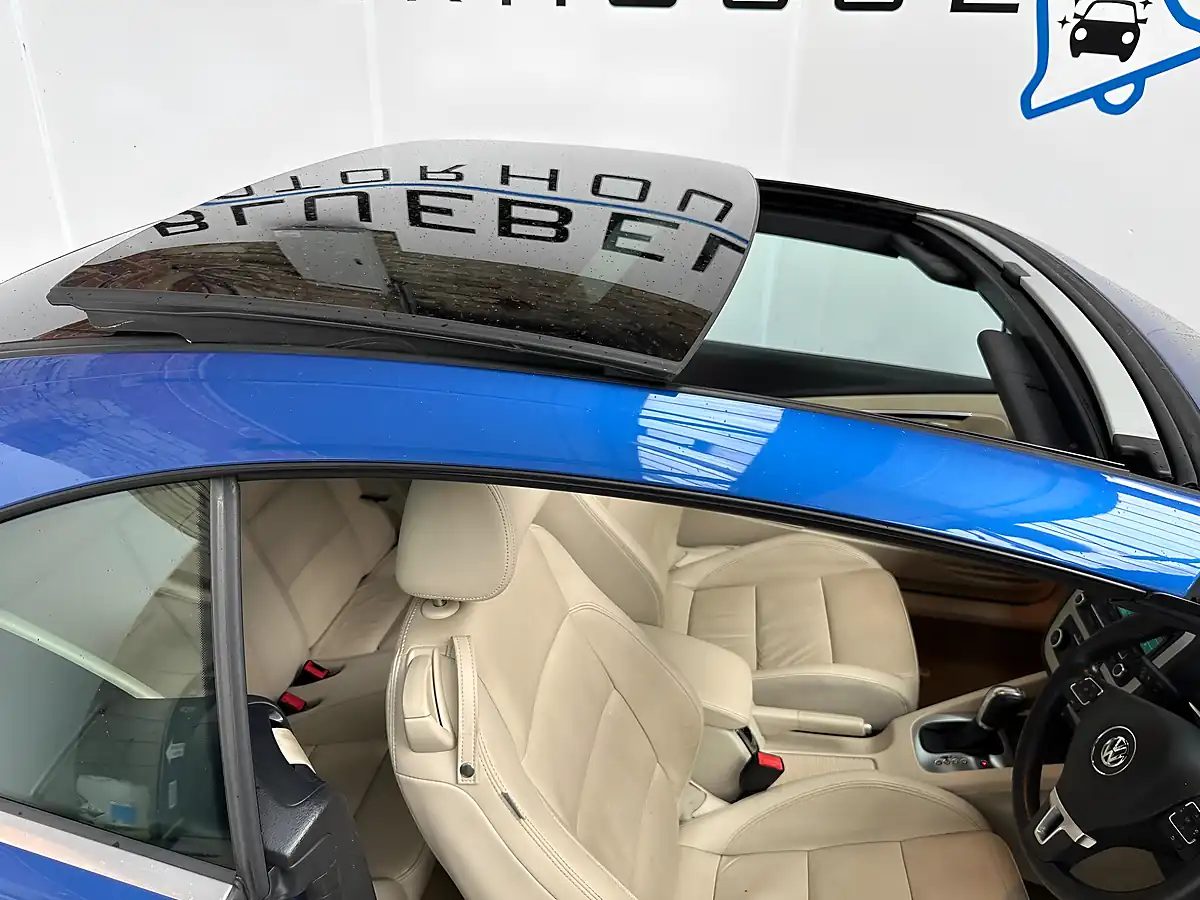 Used 2013 Volkswagen Eos Bluemotion Tech Sport Cabriolet Blue - Interior and Exterior details 9