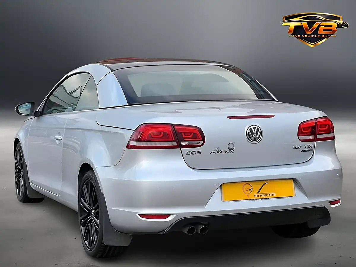 Used 2013 Volkswagen Eos Sport Reflex Silver - Interior and Exterior details 16