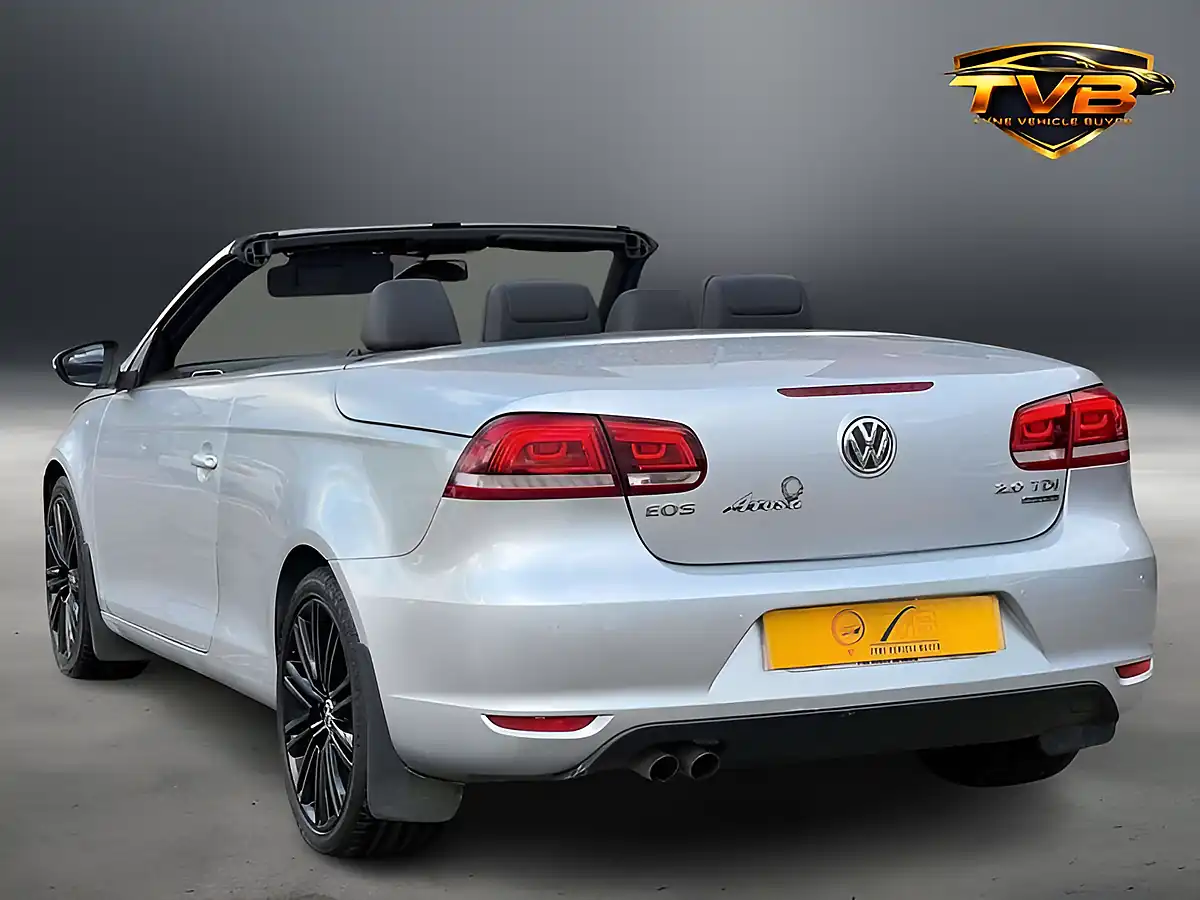 Used 2013 Volkswagen Eos Sport Reflex Silver - Interior and Exterior details 4
