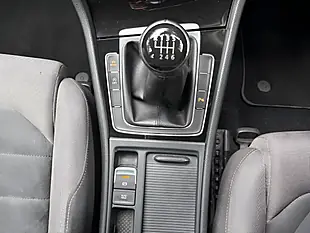 Used 2013 Volkswagen Golf Bluemotion Tech GT White - Interior and Exterior details 17