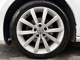 Used 2013 Volkswagen Golf Bluemotion Tech GT White - Interior and Exterior details 20