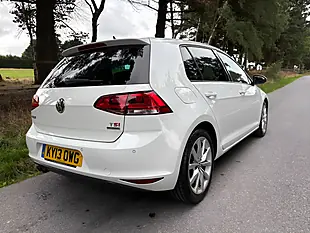 Used 2013 Volkswagen Golf Bluemotion Tech GT White - Interior and Exterior details 7