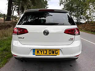 Used 2013 Volkswagen Golf Bluemotion Tech GT White - Interior and Exterior details 8